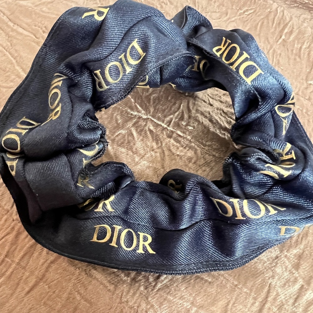 【DIOR】Handmade Scrunchie - Picture 2 of 2